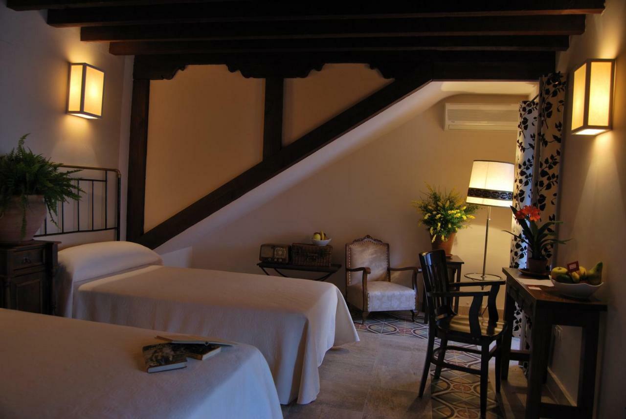 Hotel Rural Casa Grande อัลมาโกร ภายนอก รูปภาพ